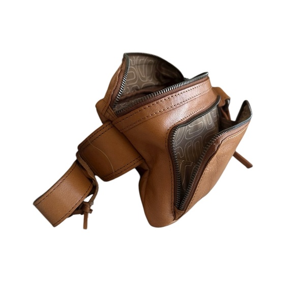 Spikes & Sparrow Leather Waist Bag - Picture 10 of 13